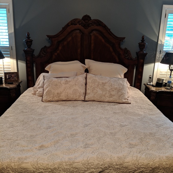 target farmhouse bedding